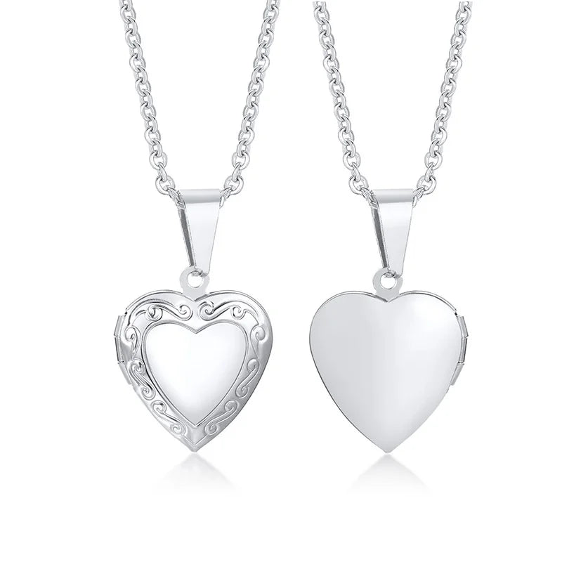 Collier Médaillon Cœur Fleuri