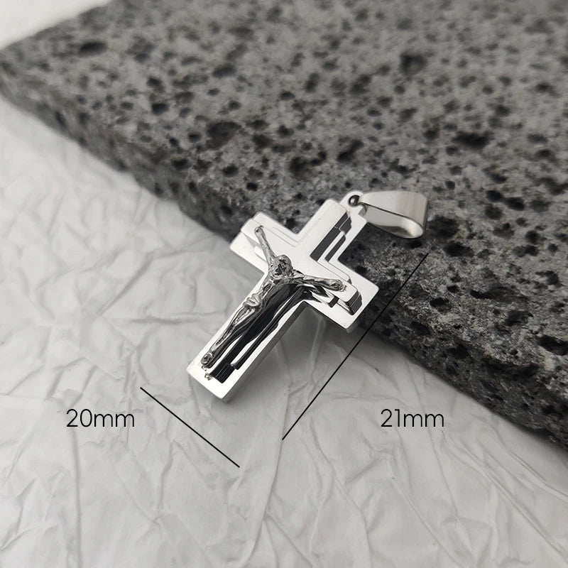 Collier Croix Jésus Or 18K – Acier Inoxydable