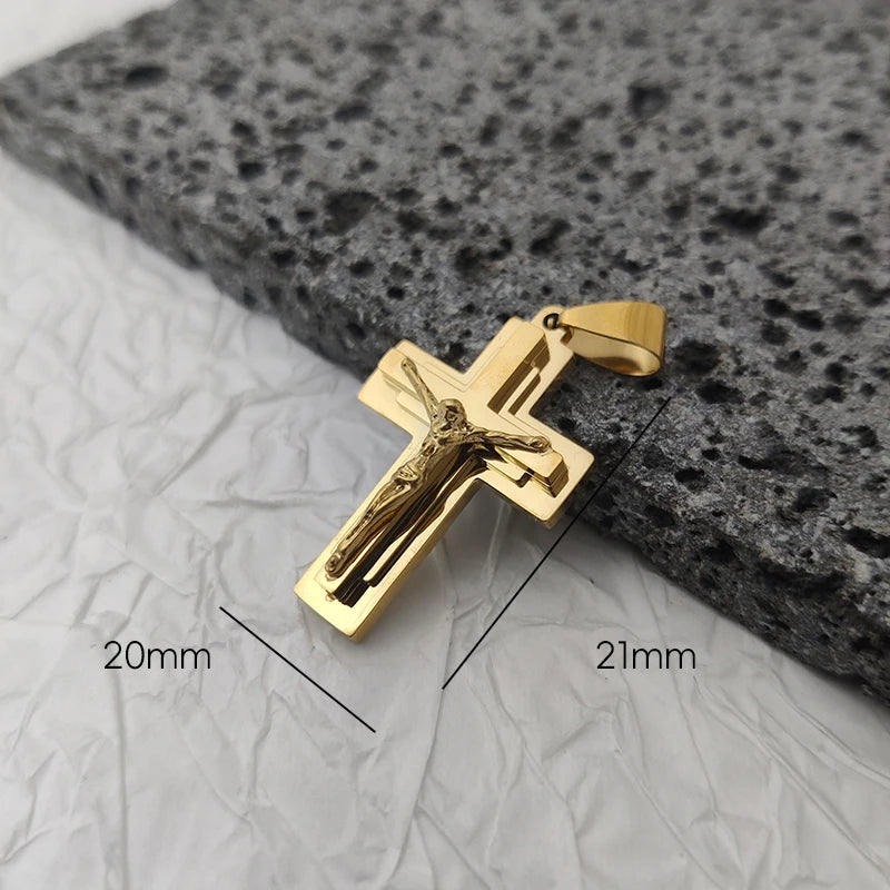 Collier Croix Jésus Or 18K – Acier Inoxydable