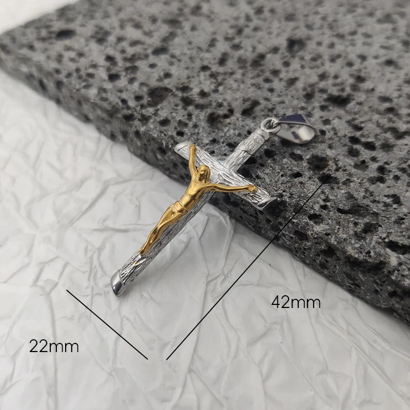 Collier Croix Jésus Or 18K – Acier Inoxydable