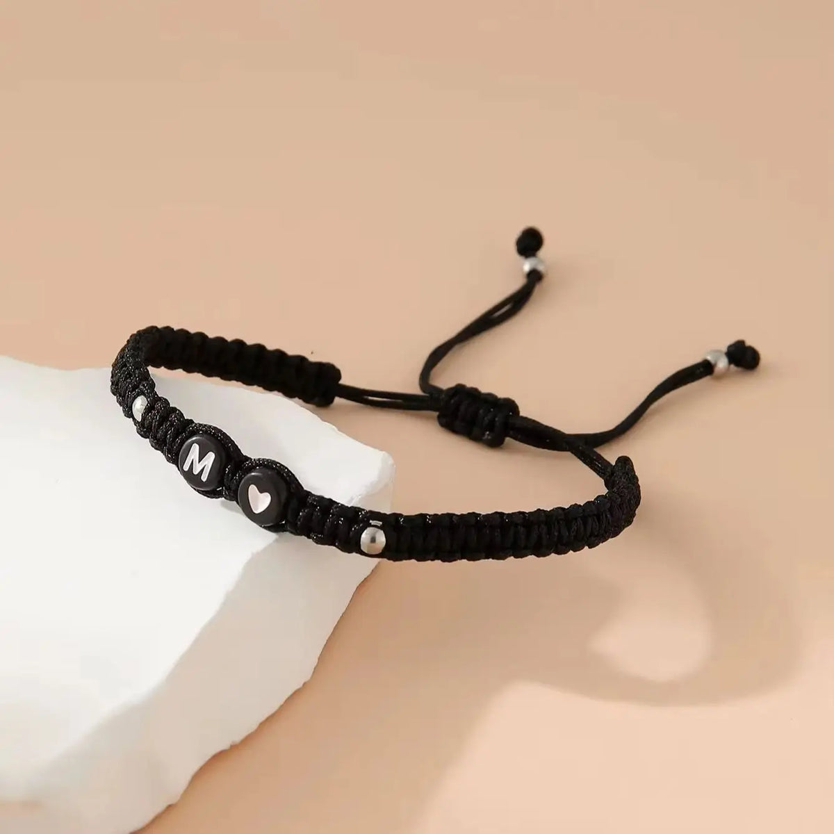 bracelet initiale coeur bijou personnalise femme maison des emotions
